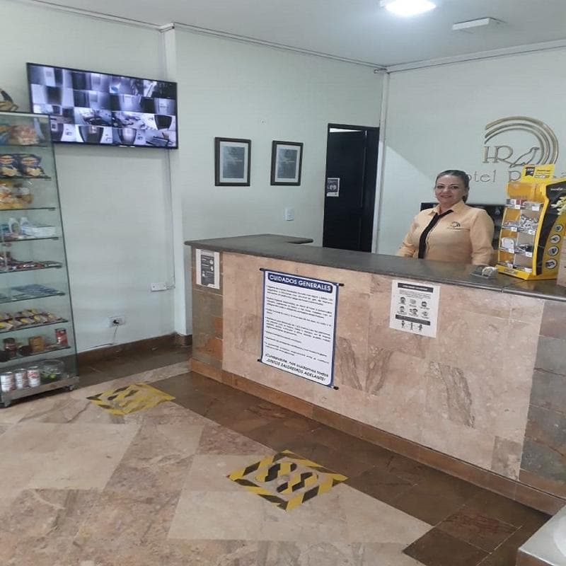 Hotel Ruisenor Itagui 3