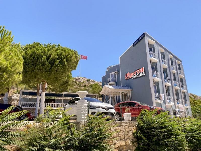 Minerva Port Hotel 3