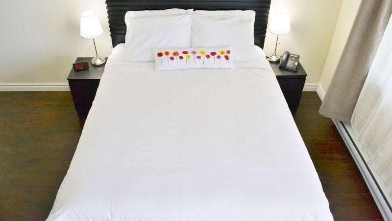 Magnuson Hotel Vow 4