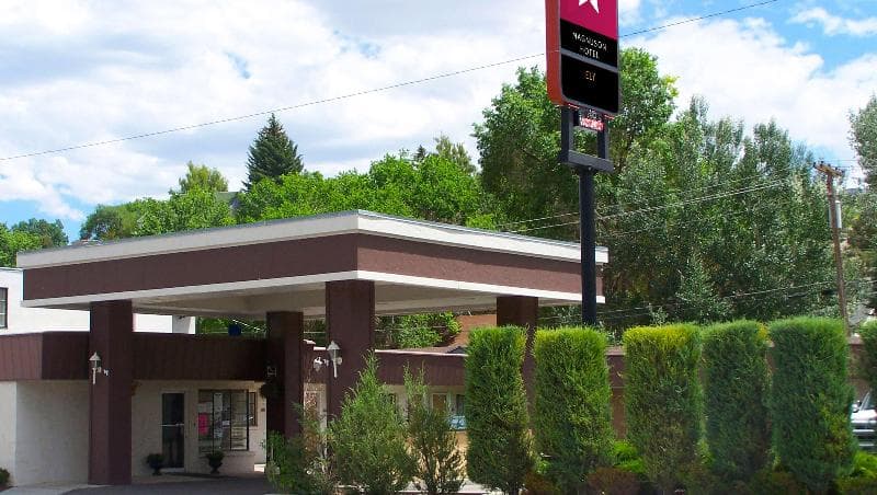 Magnuson Hotel Ely 5