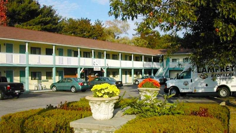 Magnuson Hotel Hampton Nh 4