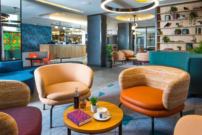 Hampton by Hilton London Park Royal 5