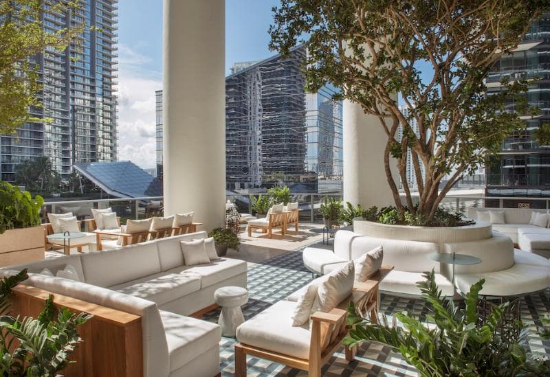 Sls Lux Brickell 4