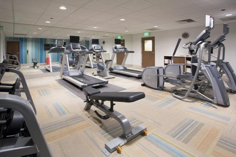 Holiday Inn Express And Suites Carlisle Sw I-81 2