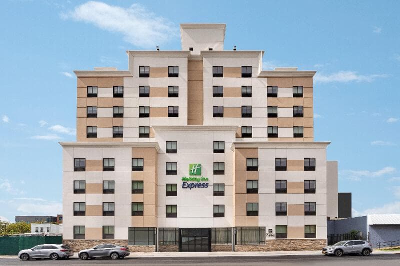 Holiday Inn Express Jamaica - JFK AirTrain - NYC 2
