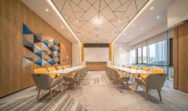 Holiday Inn Express Shanghai Huijin 4