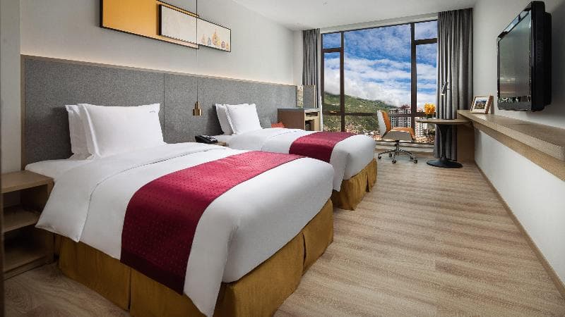 Holiday Inn Batang photo 1