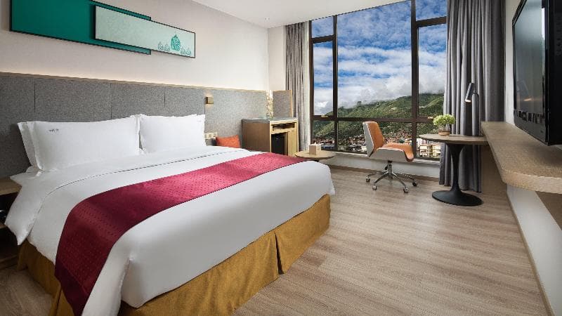 Holiday Inn Batang 3