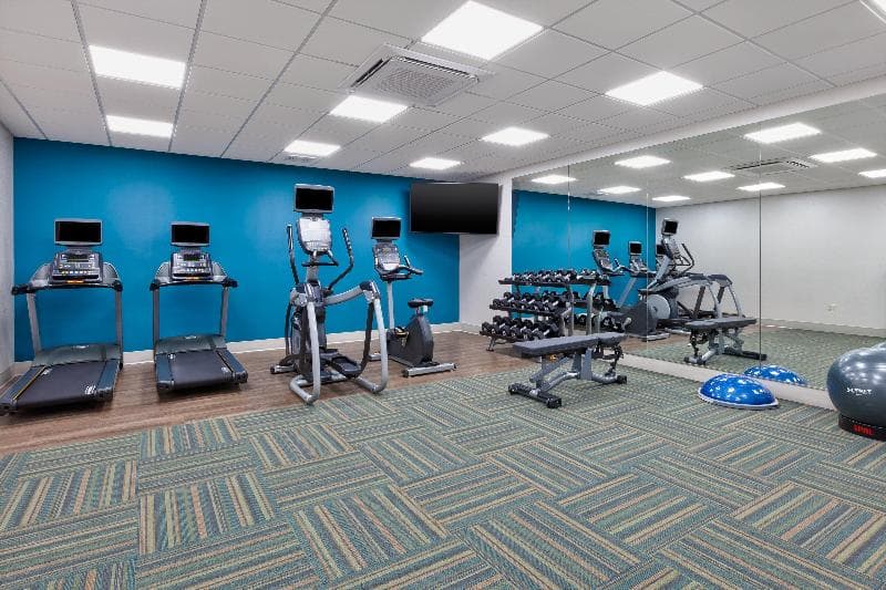 Holiday Inn Express And Suites Wooster 2