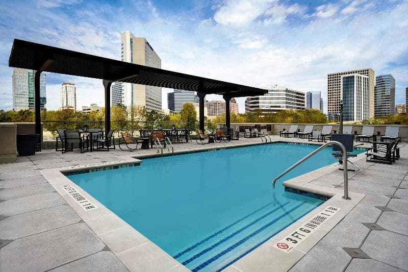 Holiday Inn Express Houston Galleria Area 3