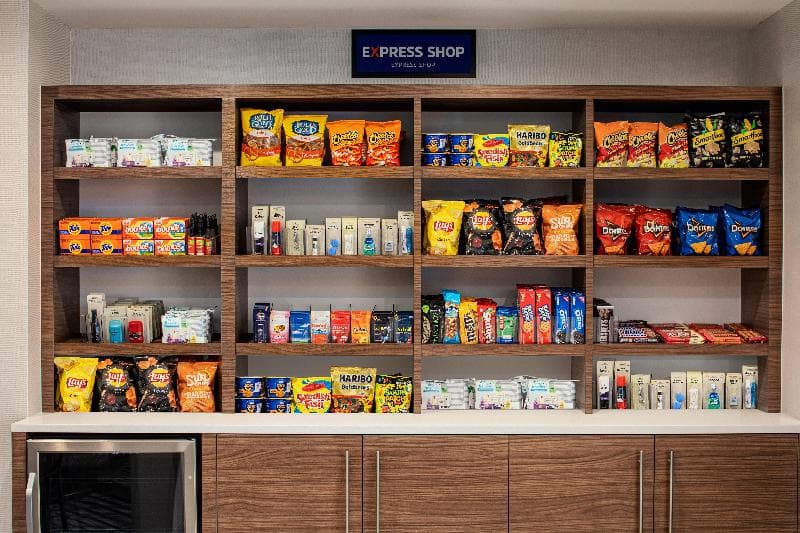 Holiday Inn Express & Suites Woodside LaGuardia Airport 4