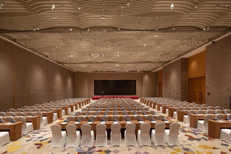Crowne Plaza Foshan Nanhai 1