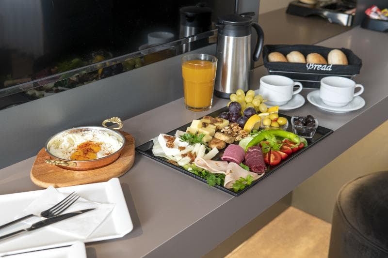 Menalo Hotel Premium Istanbul Airport 5