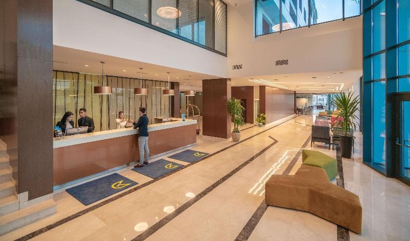 Golden Tulip Royaume 4