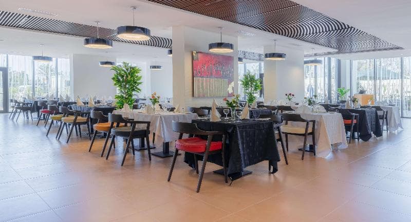 Golden Tulip Royaume 2