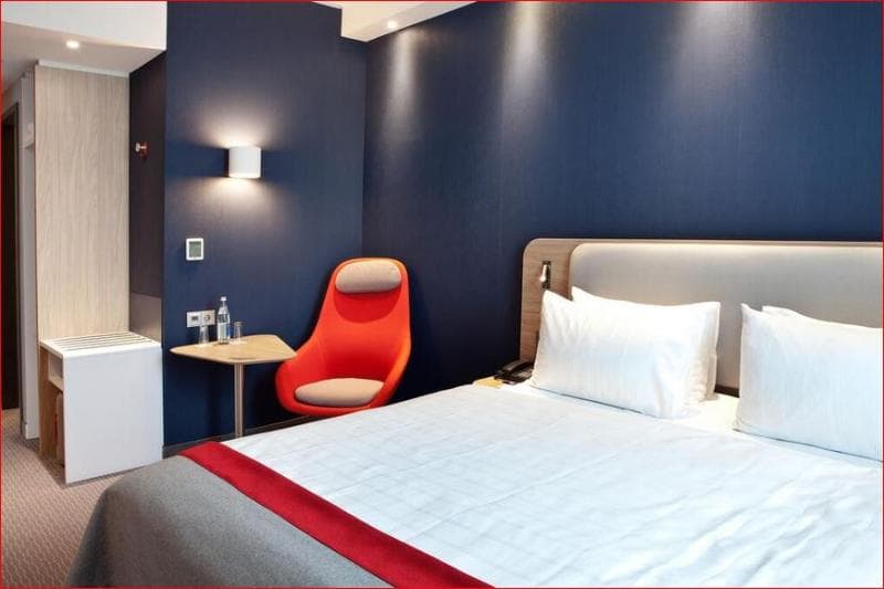 Holiday Inn Express Trier 2