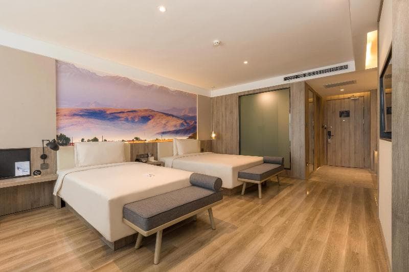 Atour Hotel (Xining East Kunlun Road) 1