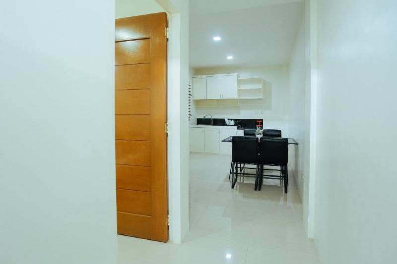 Oyo 645 Ljenj Apartelle 4