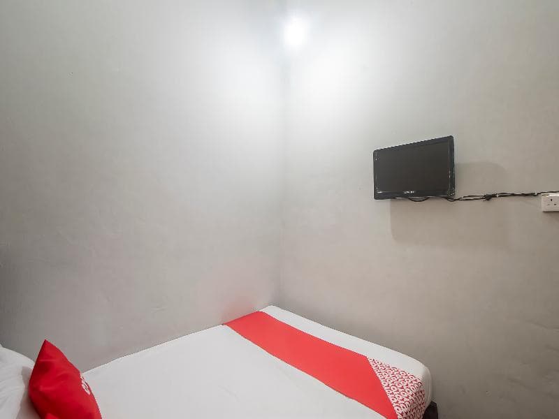 Oyo 90094 Hi Inn 3 photo 1