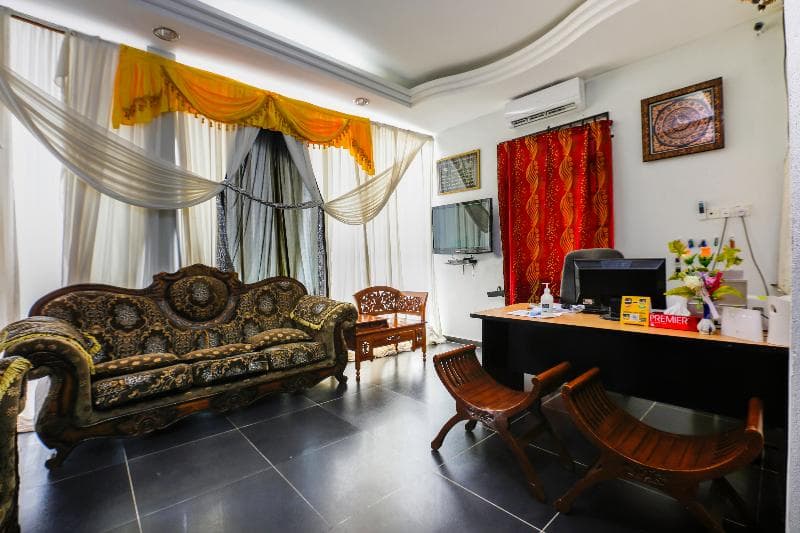Oyo 89933 Nun Hotel 5