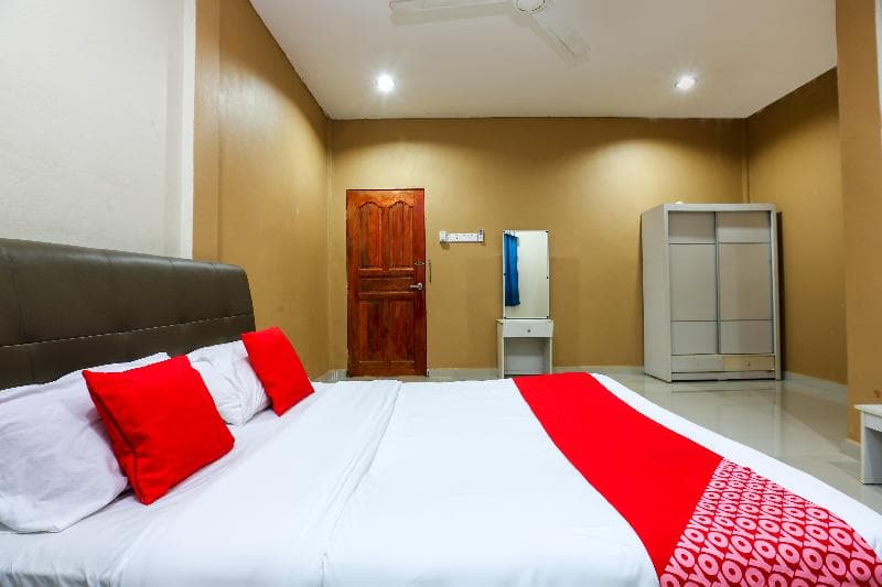 Oyo 89933 Nun Hotel 4