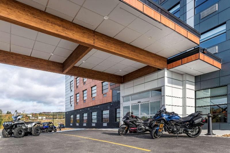 Quality Hotel & Conference Centre 4