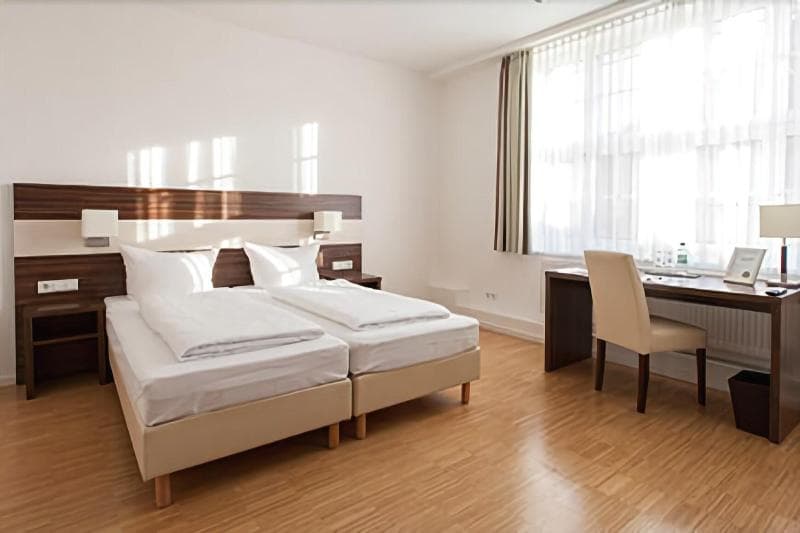 Hotel Halber Mond 5