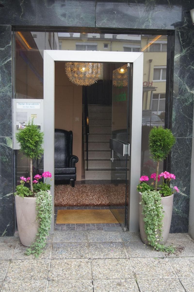 Base 1 Hotel Grenzblick 4