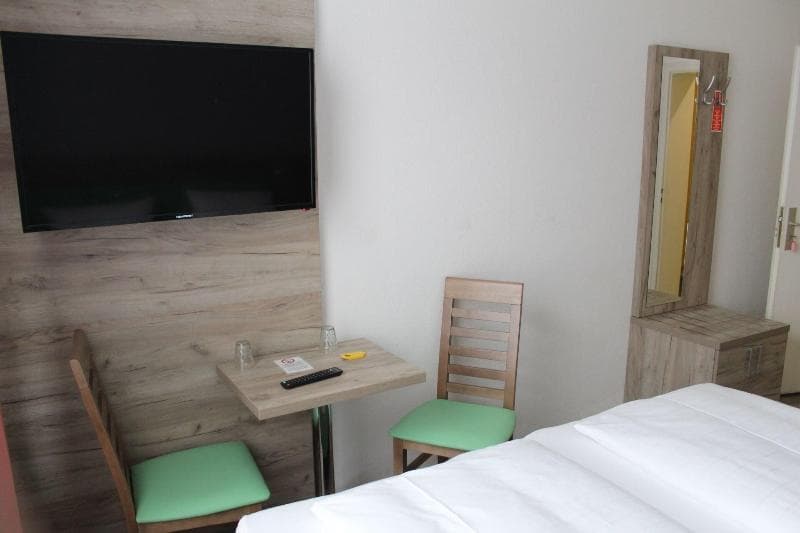 Hotel Pension Kberl 5