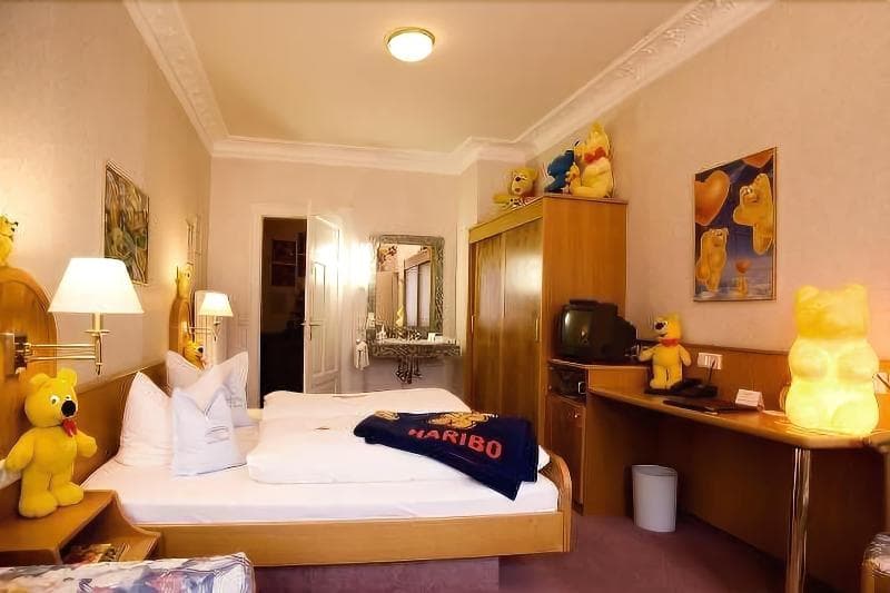 Teddybarenhotel & Restaurant Peterhof photo 1