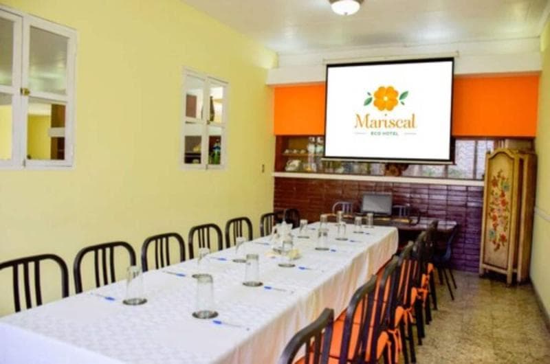 Mariscal & Suites main