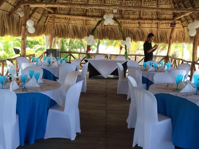 Sabas Beach Resort main