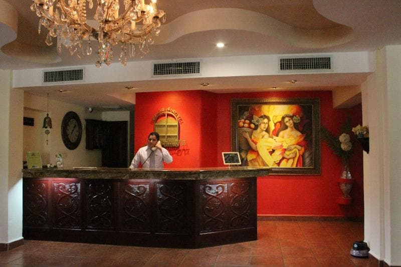 Boutique Hotel La Cordillera 5