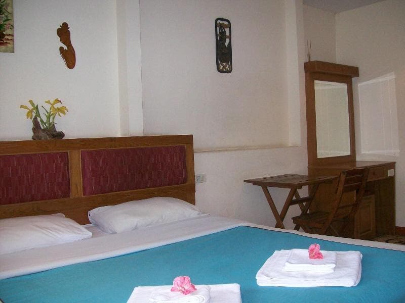 Chaiyapoon Inn 4