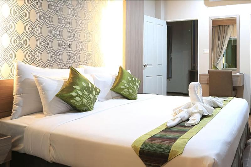 Chaolao Tosang Beach Hotel 5