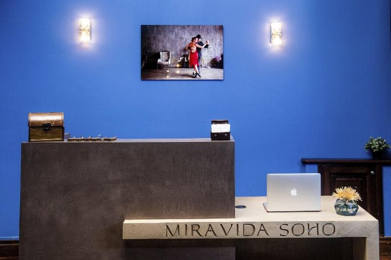 Miravida Soho Hotel And Wine Bar 5