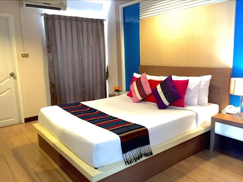 Charoenchit House 5