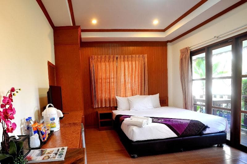 Mammoth Resort 3