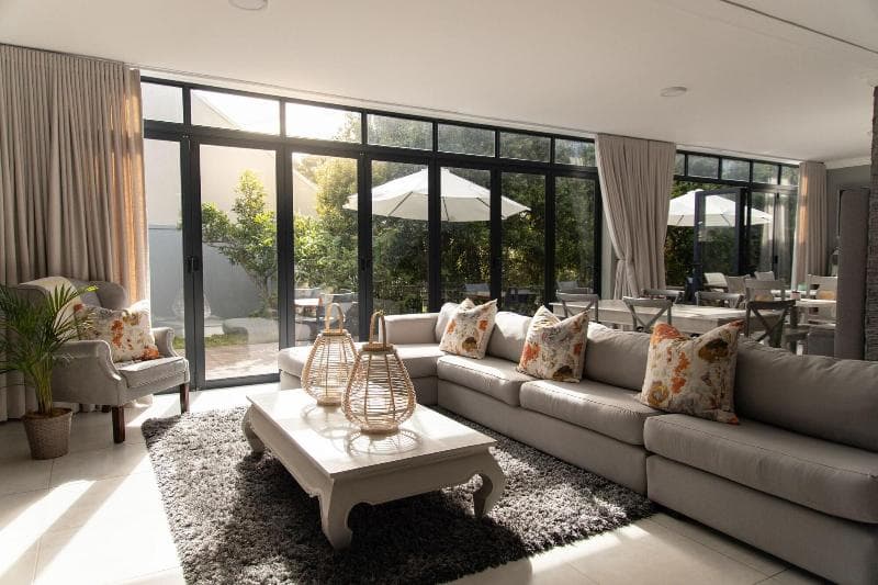 2 On Lismore 5