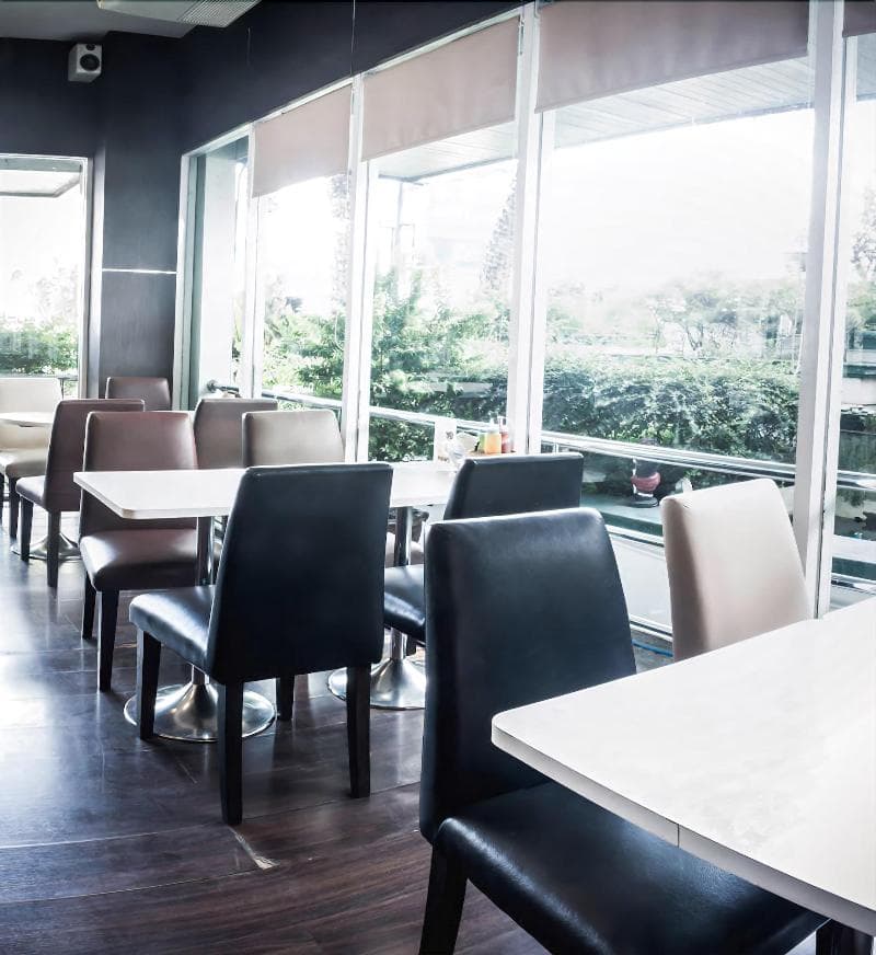 Maneerote Hotel 3