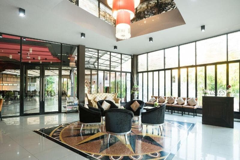 Prelude Hotel 5