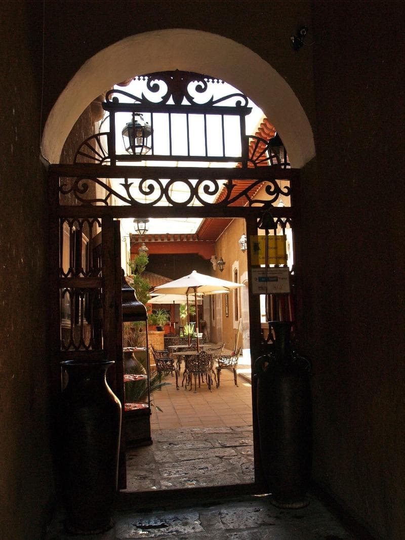 Hotel Del Callejón Morelia 4