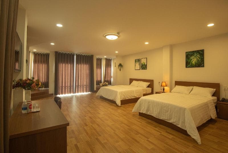 Vic House Hotel 3