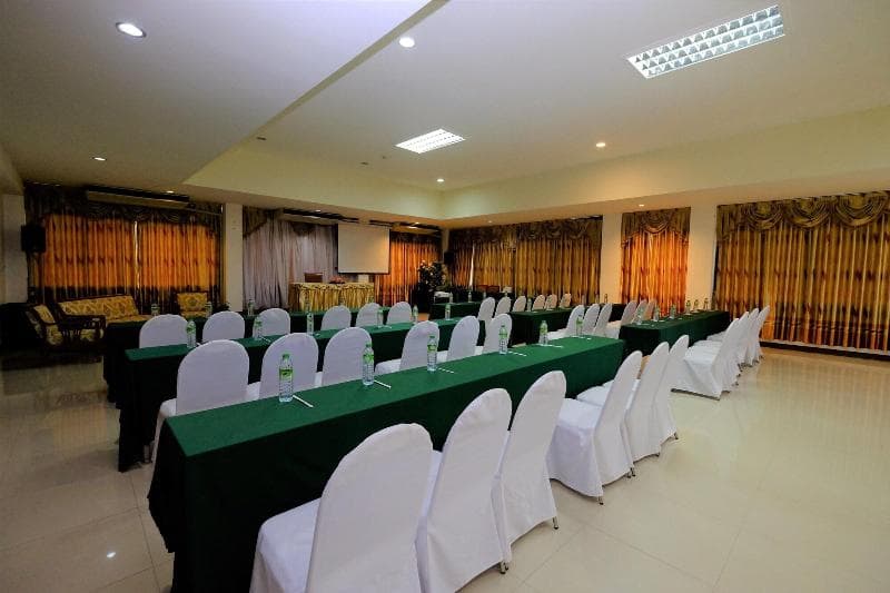 Pc Palace Hotel main