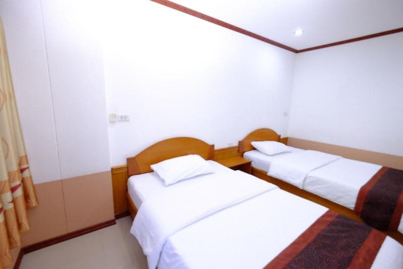 Pc Palace Hotel 4