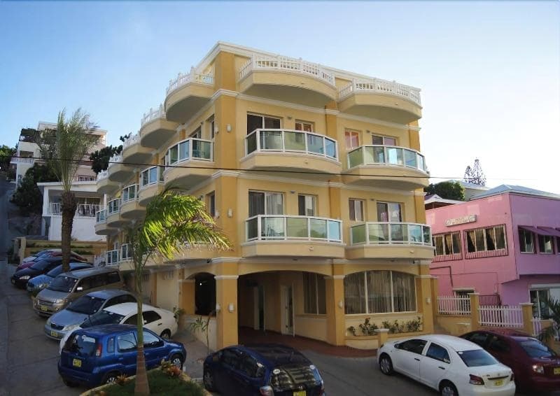 Baker S Suites 3