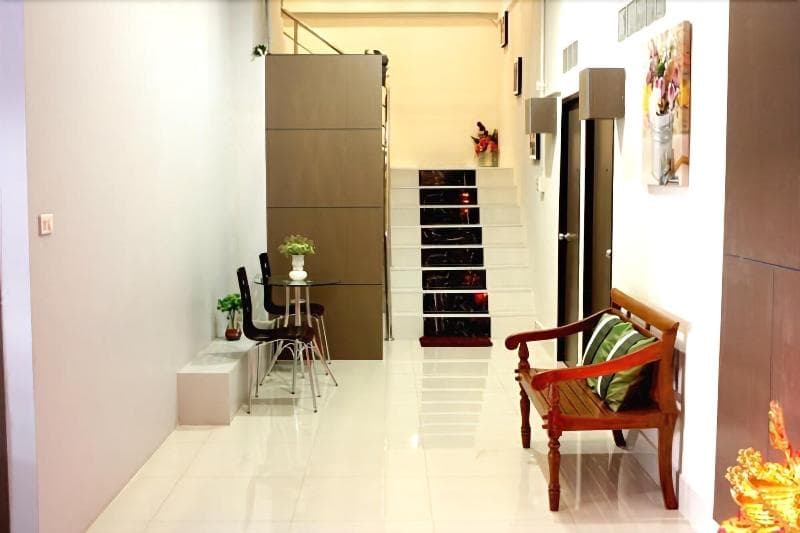 P Residence photo 1