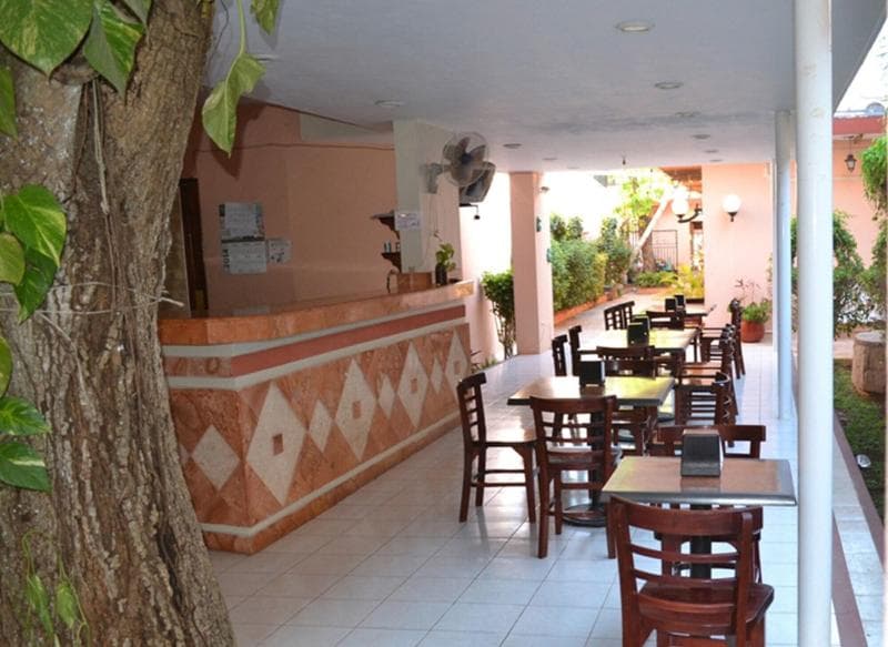 Hotel Plaza Yucatan main