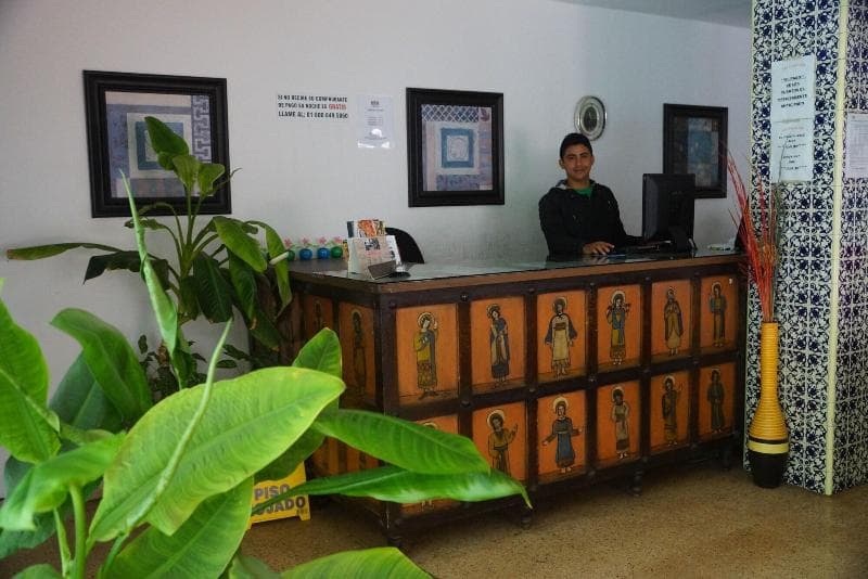 Hotel Las Dalias Inn 4