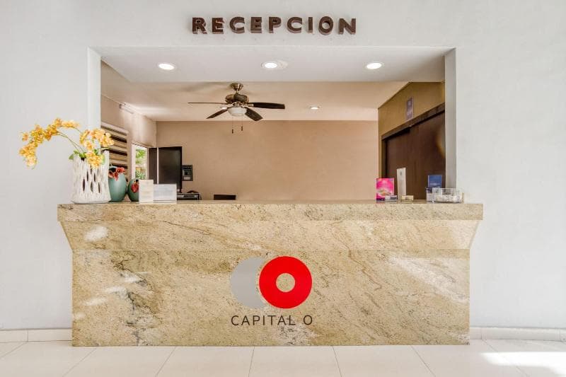 Hotel Maioris Guadalajara 5
